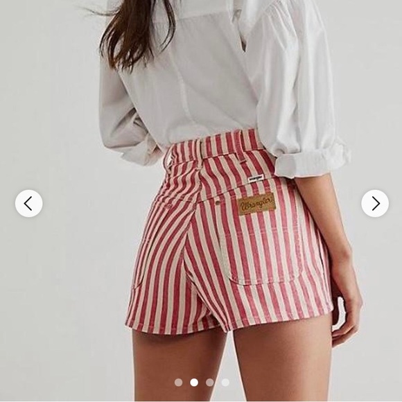 Wrangler Pants - 🆕 Wrangler Vintage Rodeo Carpenter shorts